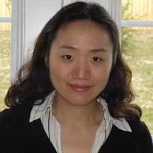 Lei Zhou Headshot
